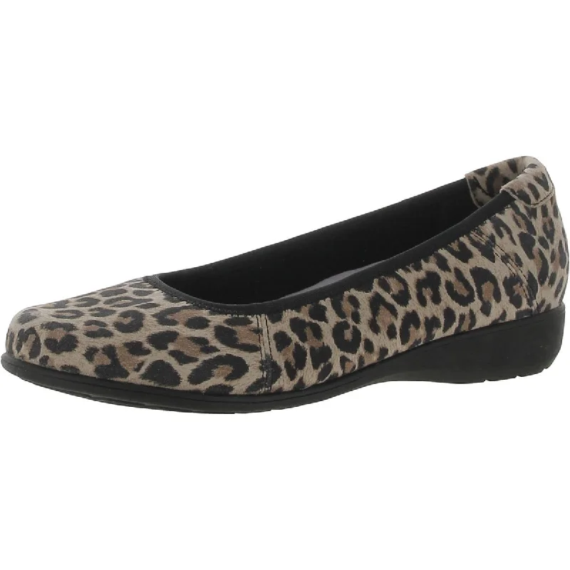 Aravon Womens Abbey Leather Slip-On Ballet Flats