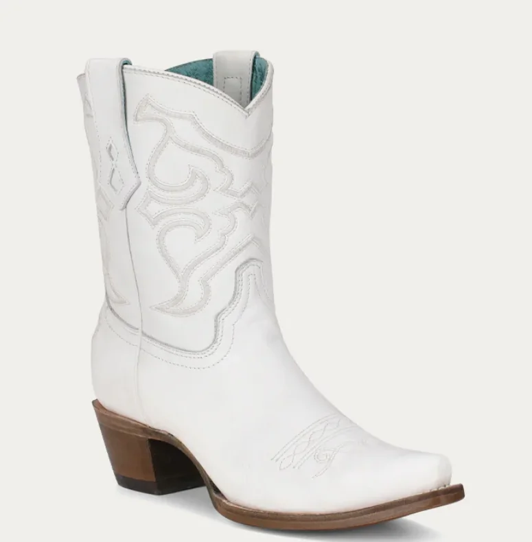 CORRAL LADIES WHITE ANKLE BOOTS STYLE Z5071