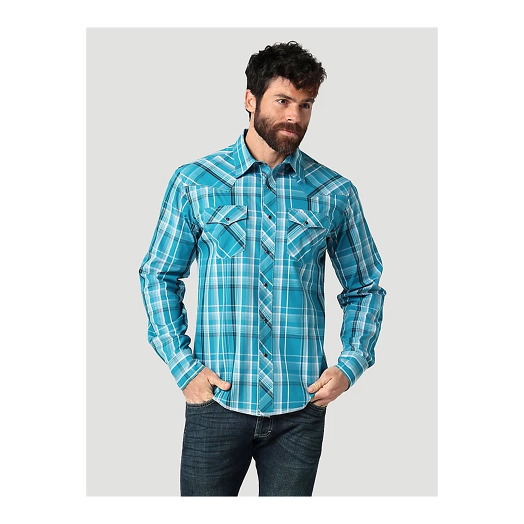 Wrangler Men's Teal & Black plaid Pearl Snap Long Sleeve